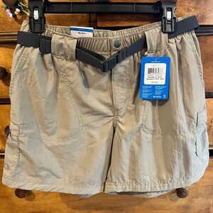 Columbia Women’s Sandy River 6” Cargo Short Khaki Tan Size SM $50 Retail NWT